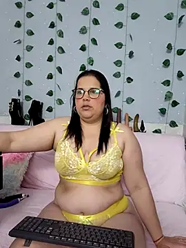 kiara scottt online show from 02-25-26, 08:58