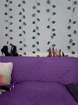 kiara scottt online show from 02-05-26, 08:32