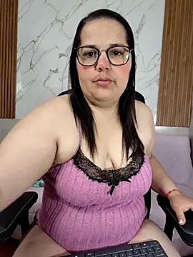 Snapshot of kiara_scottt chatting on 03-15-26, 09:05 kiara scottt online show from 03-15-26, 09:05