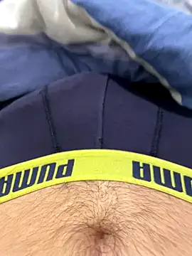 Lcrete online show from 11-24-25, 01:55