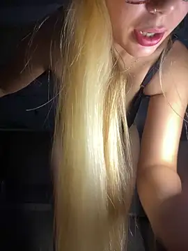 Snapshot of PEACHY439 chatting on 02-13-26, 06:02 PEACHY439 online show from 02-13-26, 06:02