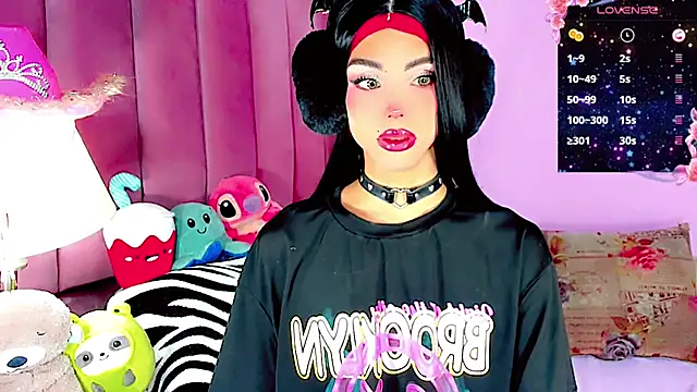 dollswit01 online show from 12-05-25, 01:16