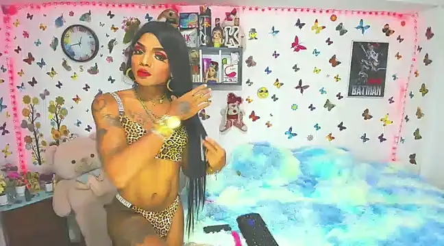 Snapshot of marianaoficial249701 chatting on 01-21-25, 12:25 marianaoficial249701 online show from 01-21-25, 12:25