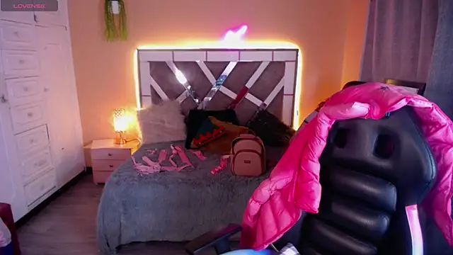 Scarllett BDSM online show from 12-11-24, 03:56