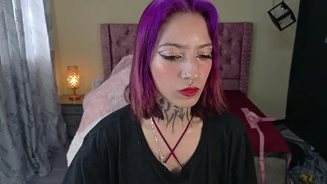 Snapshot of Scarllett_BDSM chatting on 04-12-26, 02:53 Scarllett BDSM online show from 04-12-26, 02:53