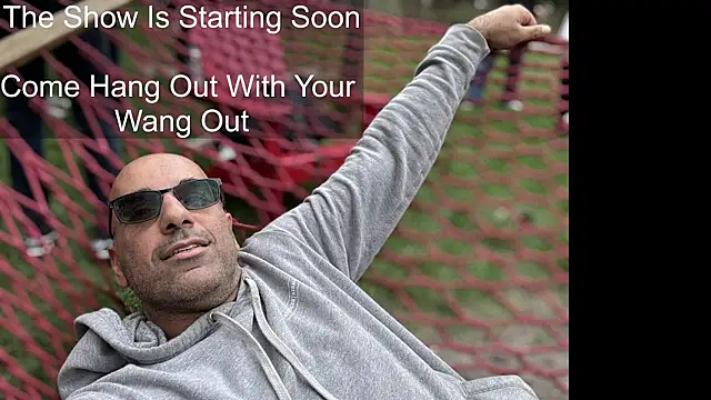 Snapshot of bear_russian_hunk chatting on 11-18-25, 03:15 bear russian hunk online show from 11-18-25, 03:15