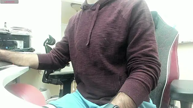 Snapshot of bear_russian_hunk chatting on 10-09-25, 01:22 bear russian hunk online show from 10-09-25, 01:22
