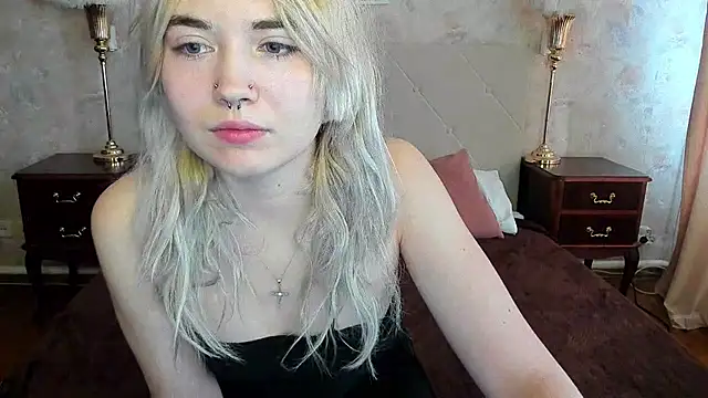 Iriska mini online show from 10-22-25, 07:30