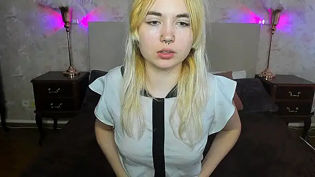 Iriska mini online show from 10-12-25, 07:21