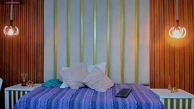 love mommy online show from 03-22-25, 02:27