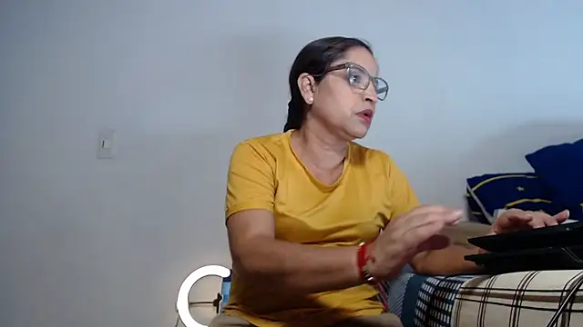 Yaya    11 online show from 03-26-26, 11:24