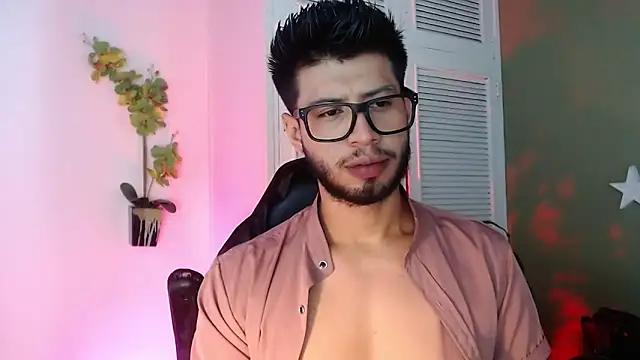 Colby brown03 online show from 11-09-25, 07:51