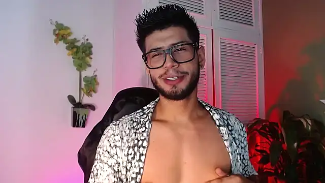 Colby brown03 online show from 11-08-25, 06:44