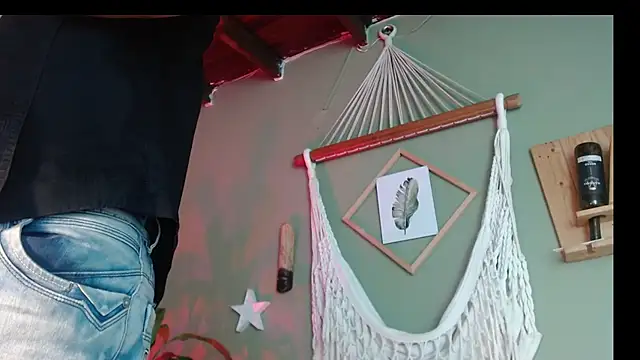 Colby brown03 online show from 11-24-25, 07:58