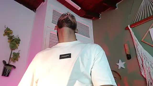 Colby brown03 online show from 11-26-25, 07:03