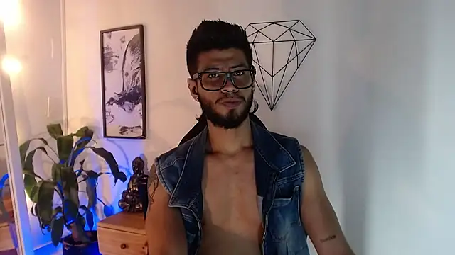 Colby brown03 online show from 04-06-26, 04:46