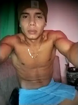 Snapshot of alex_candela chatting on 02-19-25, 04:12 alex candela online show from 02-19-25, 04:12