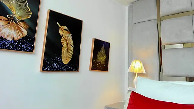 AmbarJensen online show from 09-18-25, 01:14