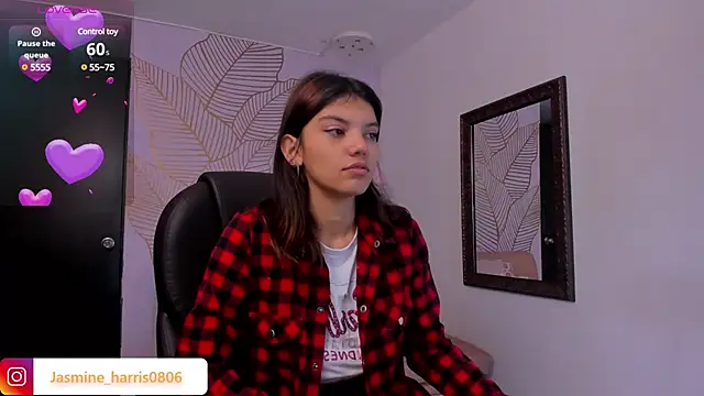 Snapshot of JasmineHarris chatting on 03-15-25, 12:02 JasmineHarris online show from 03-15-25, 12:02