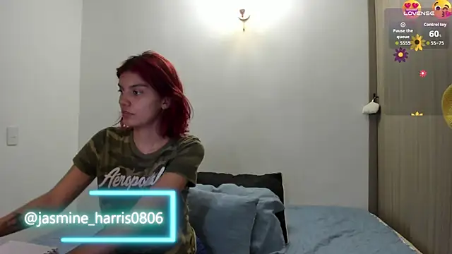 Snapshot of JasmineHarris chatting on 10-20-25, 12:13 JasmineHarris online show from 10-20-25, 12:13