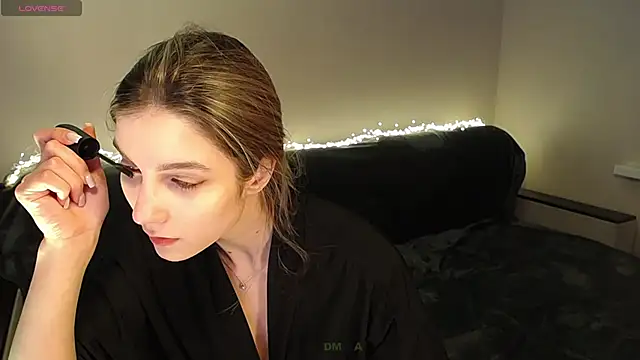 Abigail Wills online show from 02-17-26, 05:32