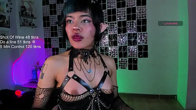 Snapshot of sweet_Samx chatting on 09-29-25, 06:53 sweet Samx online show from 09-29-25, 06:53