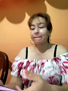 Snapshot of sussy_185 chatting on 12-11-24, 01:05 sussy 185 online show from 12-11-24, 01:05