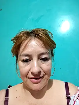 Snapshot of sussy_185 chatting on 02-25-25, 01:20 sussy 185 online show from 02-25-25, 01:20