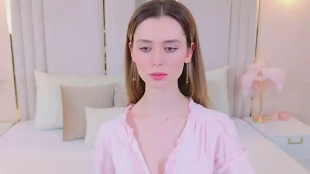 Snapshot of MarybethSnow chatting on 02-27-26, 05:13 MarybethSnow online show from 02-27-26, 05:13