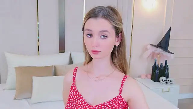 MarybethSnow online show from 10-28-25, 05:12