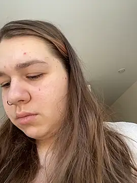 Snapshot of SuzieMurray chatting on 02-14-26, 08:14 SuzieMurray online show from 02-14-26, 08:14