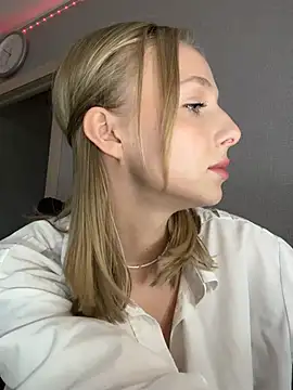 CaseyStar online show from 02-01-26, 03:54