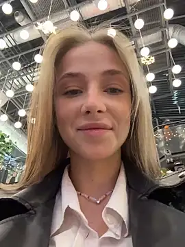 CaseyStar online show from 01-11-25, 10:29