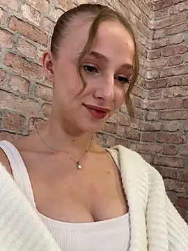 CaseyStar online show from 11-30-25, 01:12