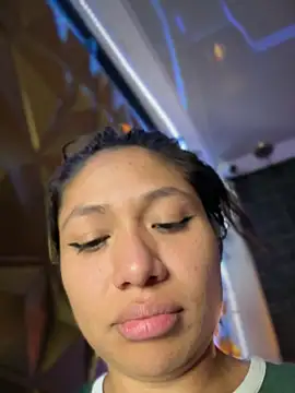 Im Little online show from 01-17-26, 02:48