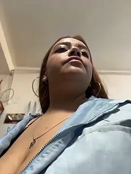 Snapshot of Tatiana_O chatting on 05-10-26, 04:20 Tatiana O online show from 05-10-26, 04:20