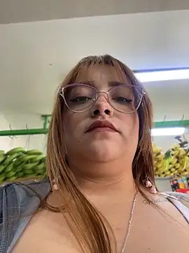 Snapshot of Tatiana_O chatting on 06-04-26, 04:11 Tatiana O online show from 06-04-26, 04:11