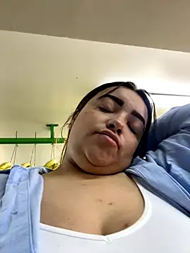 Tatiana O online show from 10-12-25, 02:07