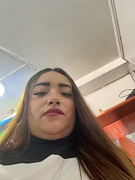 Tatiana O online show from 11-18-25, 03:26