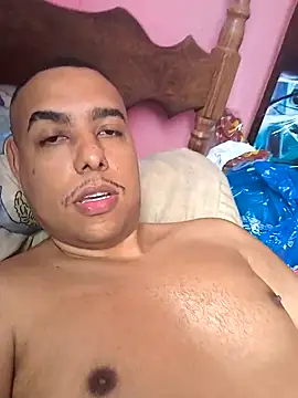 FABINHOSEOAU online show from 12-04-24, 01:47