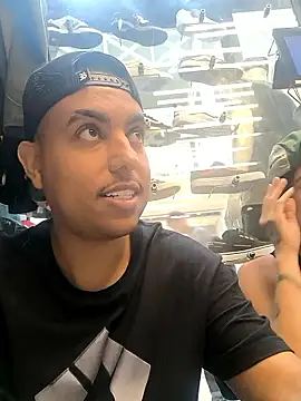 FABINHOSEOAU online show from 01-17-26, 05:27