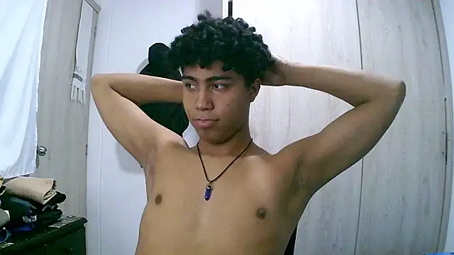 sexy diamante  online show from 02-02-26, 02:32