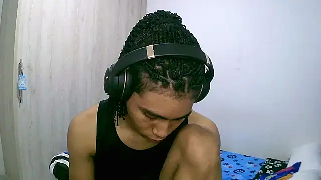 sexy diamante  online show from 11-21-25, 01:59