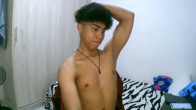 sexy diamante  online show from 12-22-25, 05:35