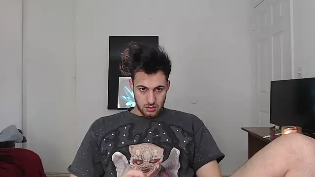 Mhmoodyi online show from 12-17-25, 04:56