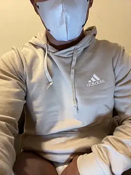 Snapshot of shouhei0123 chatting on 01-15-25, 09:35 shouhei0123 online show from 01-15-25, 09:35