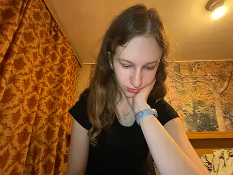 Snapshot of Eva_Angel3 chatting on 05-20-26, 05:43 Eva Angel3 online show from 05-20-26, 05:43