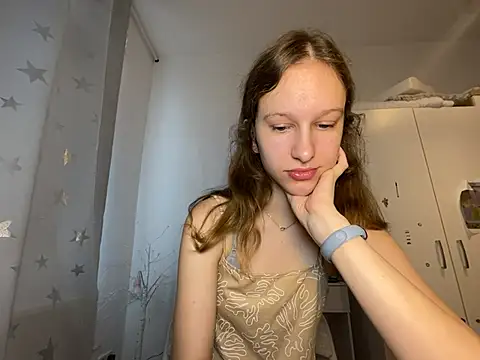 Snapshot of Eva_Angel3 chatting on 07-08-26, 06:41 Eva Angel3 online show from 07-08-26, 06:41