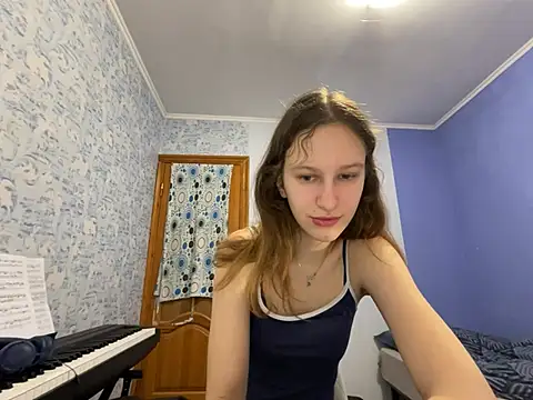 Snapshot of Eva_Angel3 chatting on 02-18-26, 06:15 Eva Angel3 online show from 02-18-26, 06:15