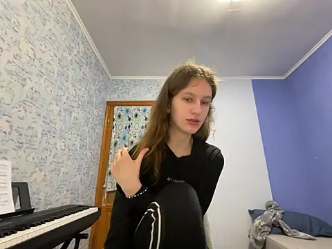 Snapshot of Eva_Angel3 chatting on 02-05-26, 05:42 Eva Angel3 online show from 02-05-26, 05:42